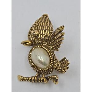 Vintage Goldtone Baby Bird Brooch Pin with Jelly Belly 1.75" x 1.25"